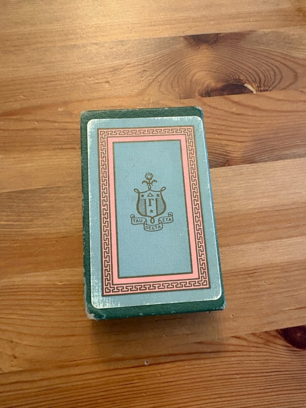 Vintage Delta Gamma Sorority Playing Cards MCM 1950s Gold Gilt Edge Anchor Deck - Picture 2 of 8